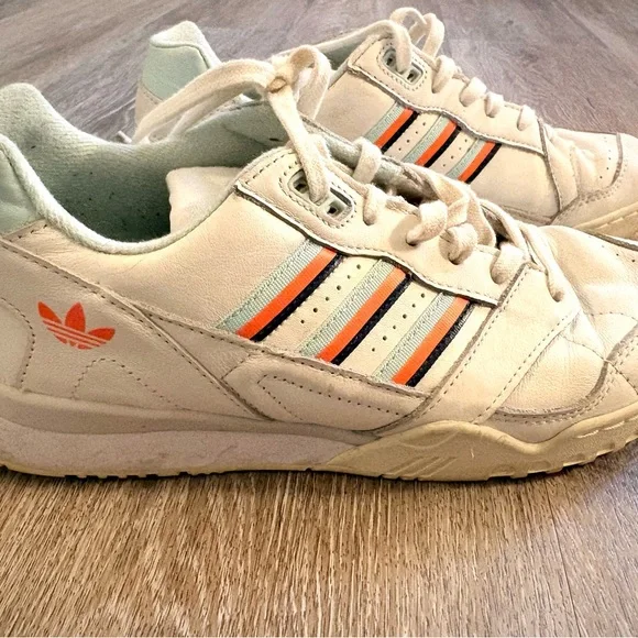 Adidas AR Trainers, Cloud White, Ice Mint, Solar Orange. 8.5 Men’s - Picture 6 of 8